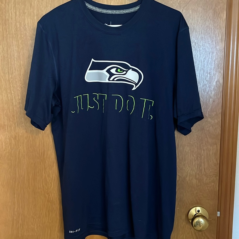 Nike Dri-Fit Seattle Seahawks, large